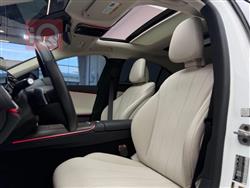 مرسيدس بنز E-Class